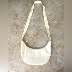 Aritzia Sunday Best Crossbody bag